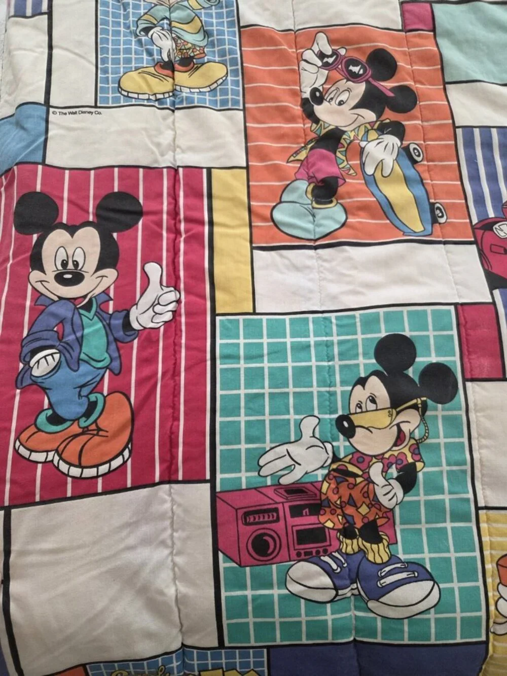 VTG mickey mouse twin comforter 1980's retro walt disney Bright colors.
